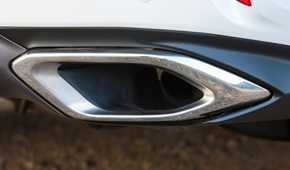 Close up of the exhaust on a 2016 Lexus RX