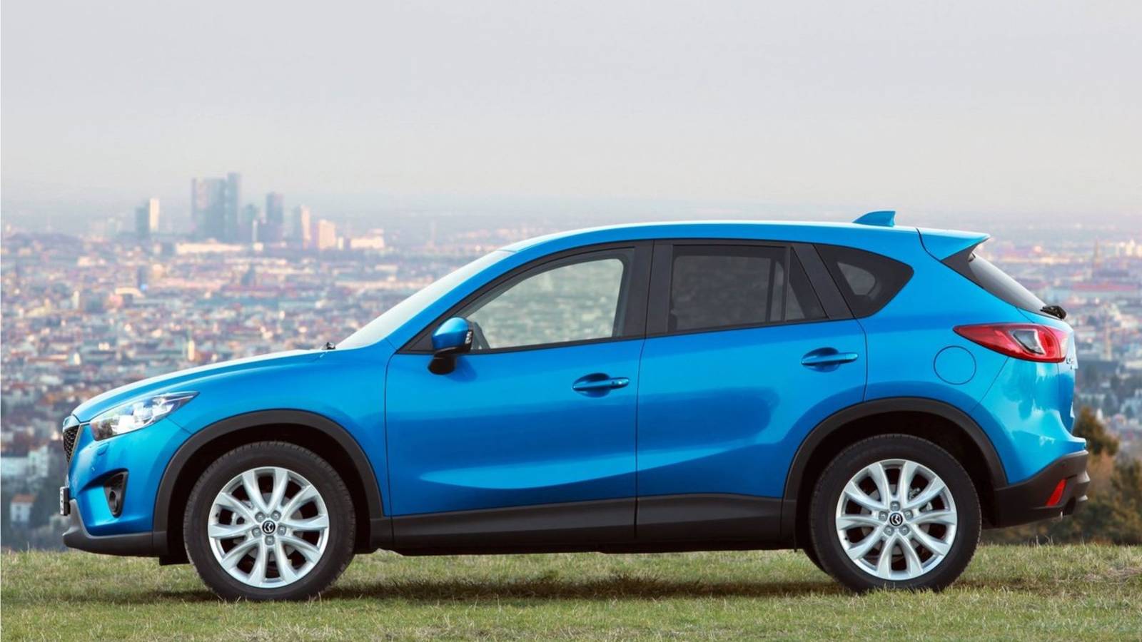 The 2015 Mazda CX-5 proves simple engineering can still outlast newer SUVs, with owners regularly reporting 200,000-plus miles.