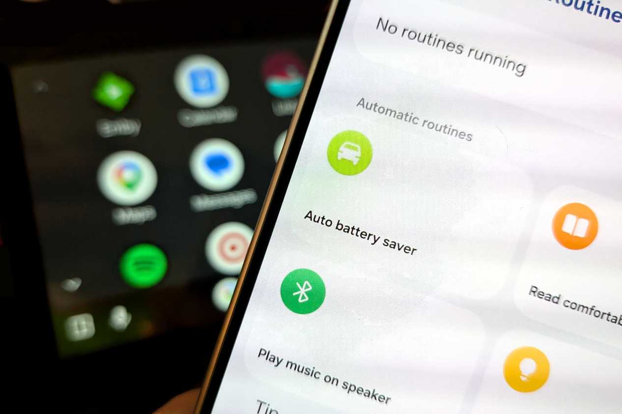 Почему Android Auto при проводном подключении использует Bluetooth Смартфон, подключенный через USB-кабель к мультимедийной системе автомобиля
