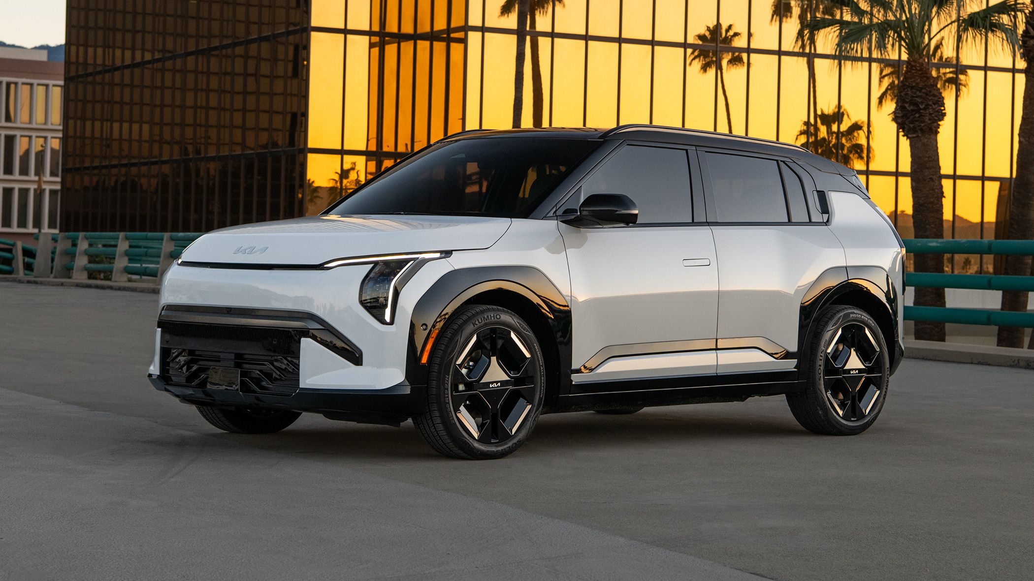 Kia EV3 стартует в США от $29 900 — компактный электрокроссовер на фоне рекордных цен