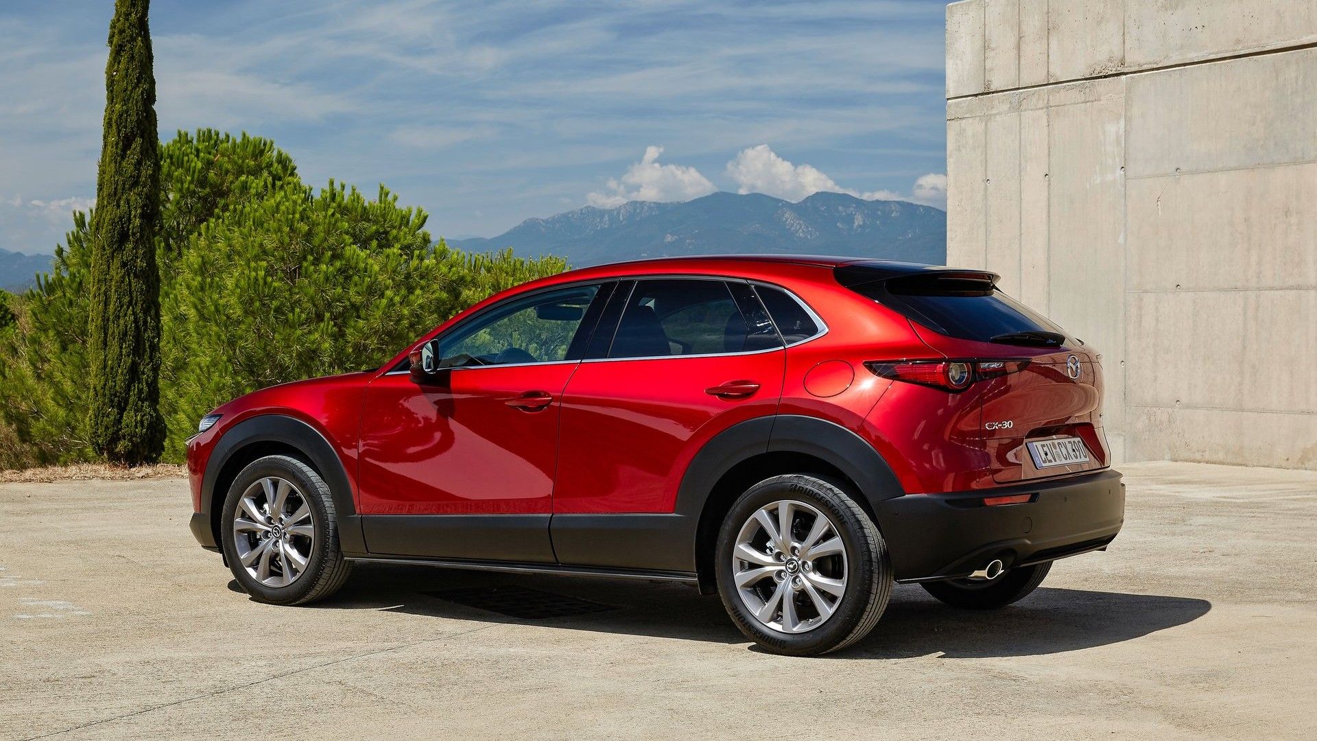 This $26k Japanese crossover delivers luxury-car quality for mainstream money