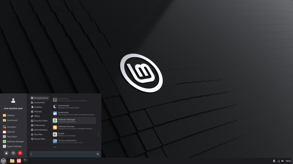Linux Mint’s application menu is open with Software Manager highlighted among the available system tools.