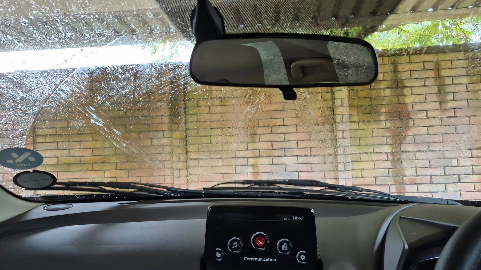 Why brand-new wiper blades can leave worse streaks than the ones you just replaced