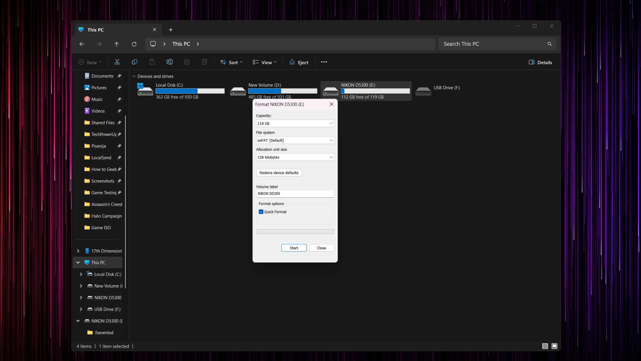 Windows Explorer open with the Format dialog box displayed.