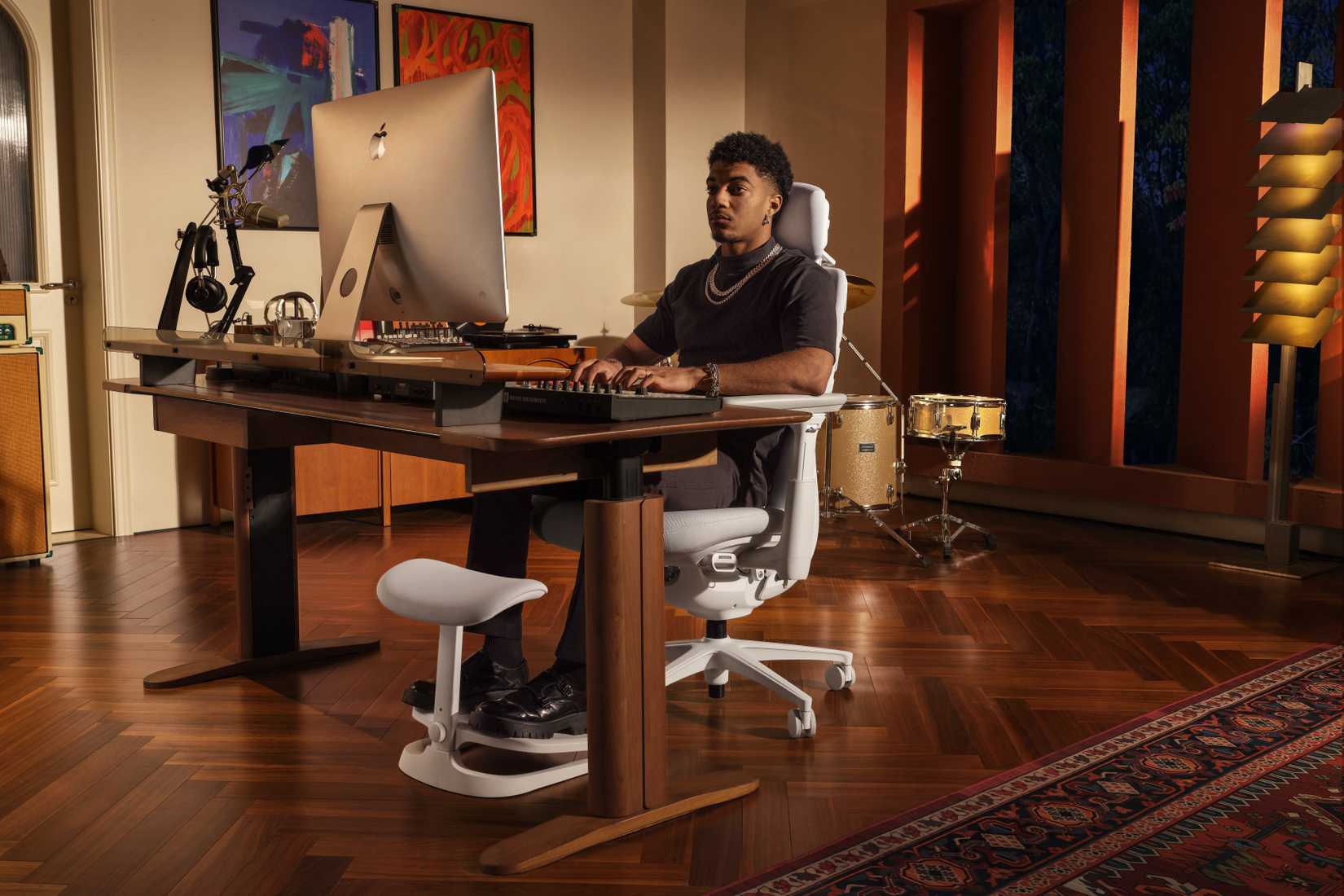 Find the right ergonomic chair during LiberNovo’s Fall Prime Sale