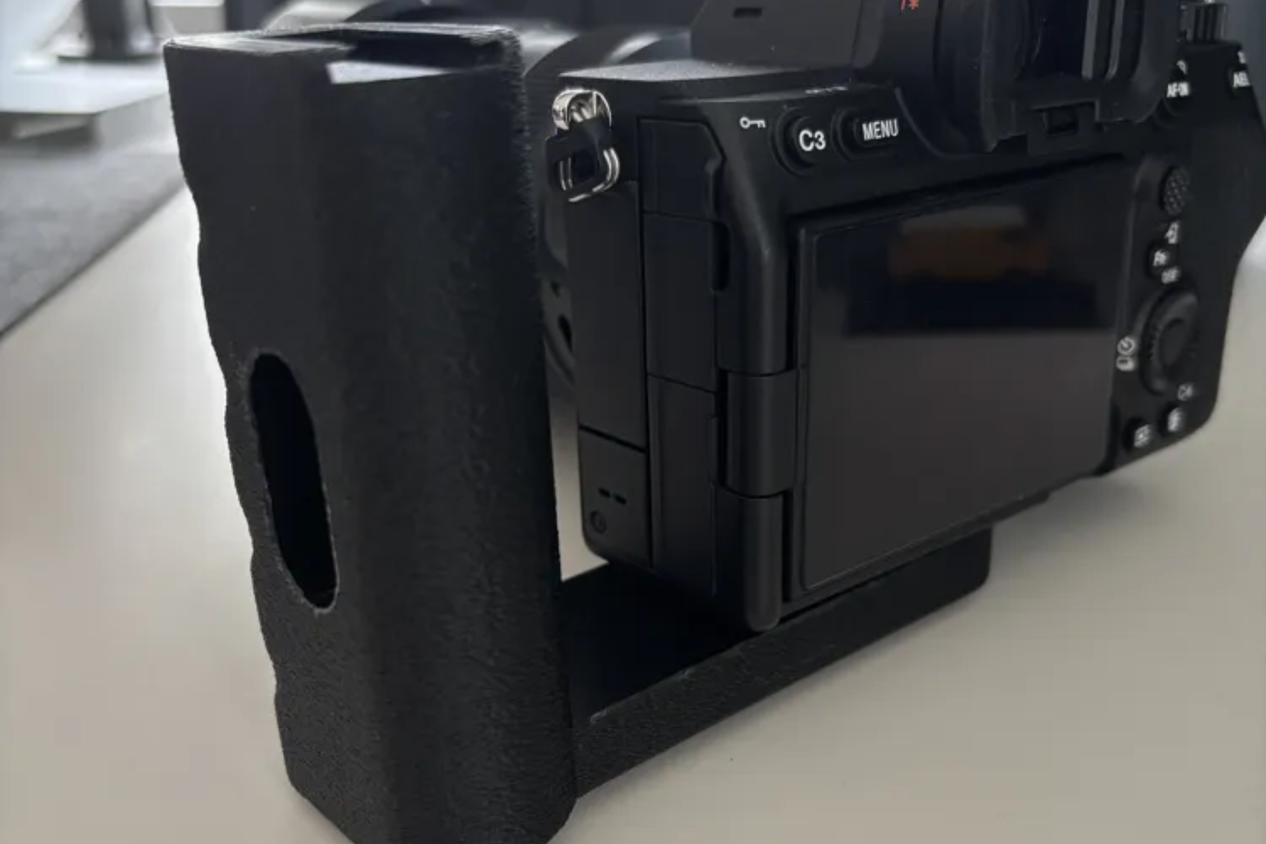 3D принтер для камеры Sony — иллюстрация 2 к материалу 3D принтер для камеры Sony — иллюстрация 2 к материалу