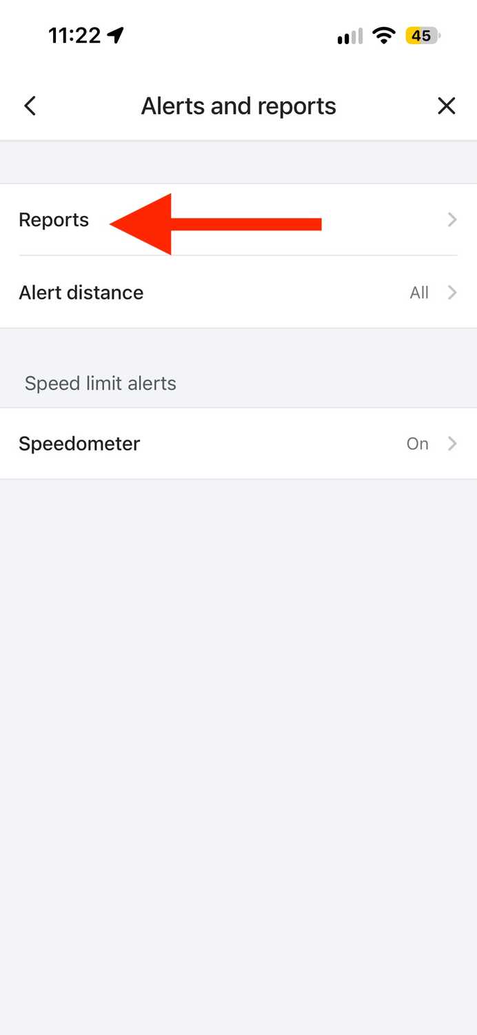Waze Alerts and reports page with arrow pointing to Reports showing Alert distance and Speedometer options.