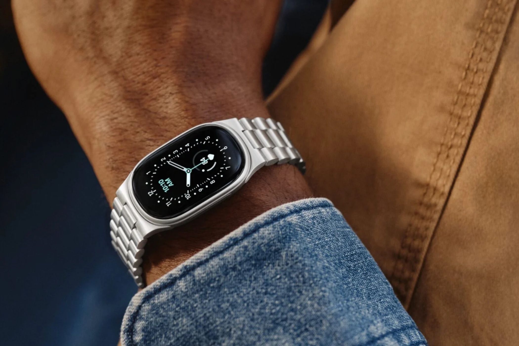 Fitbit Edge gives you a replaceable battery and screen, plus Pixel ...