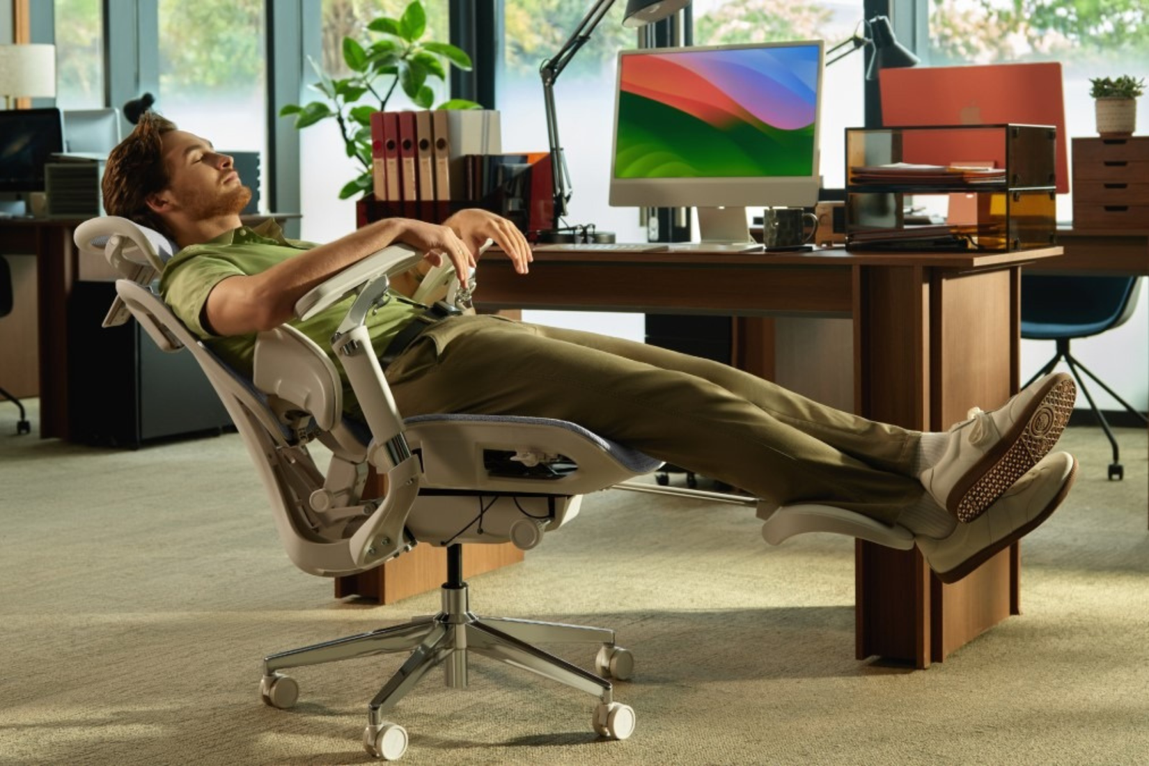 HBADA’s E3 Ultra (5th gen.) chair offers full-body tracking and heated ...