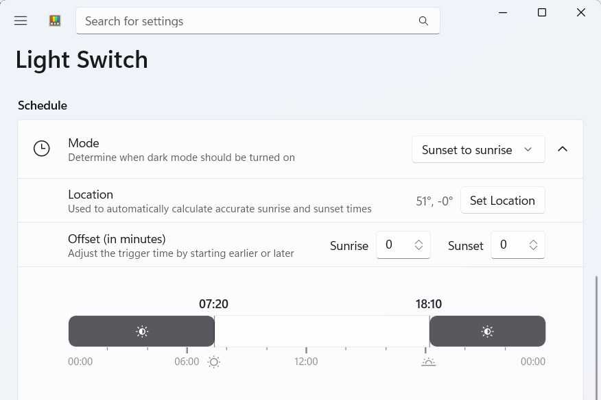 Light Switch PowerToys module settings page showing a sunset to sunrise schedule mode.
