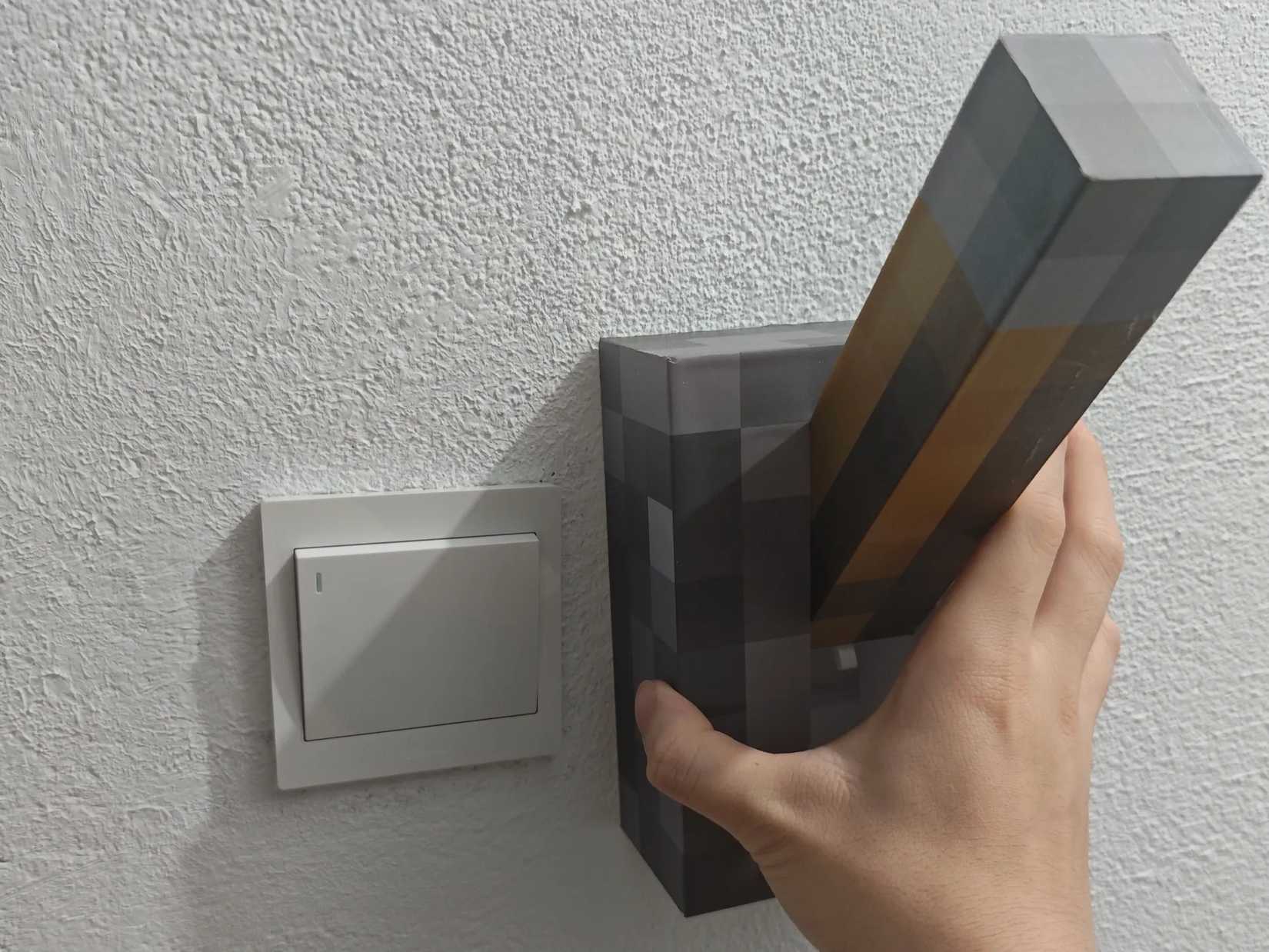 Minecraft wall switch by user_3596921038 on MakerWorld.
