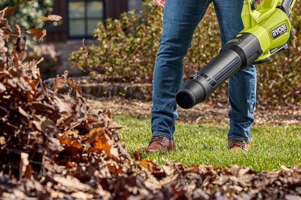 Ryobi Leaf Blower header