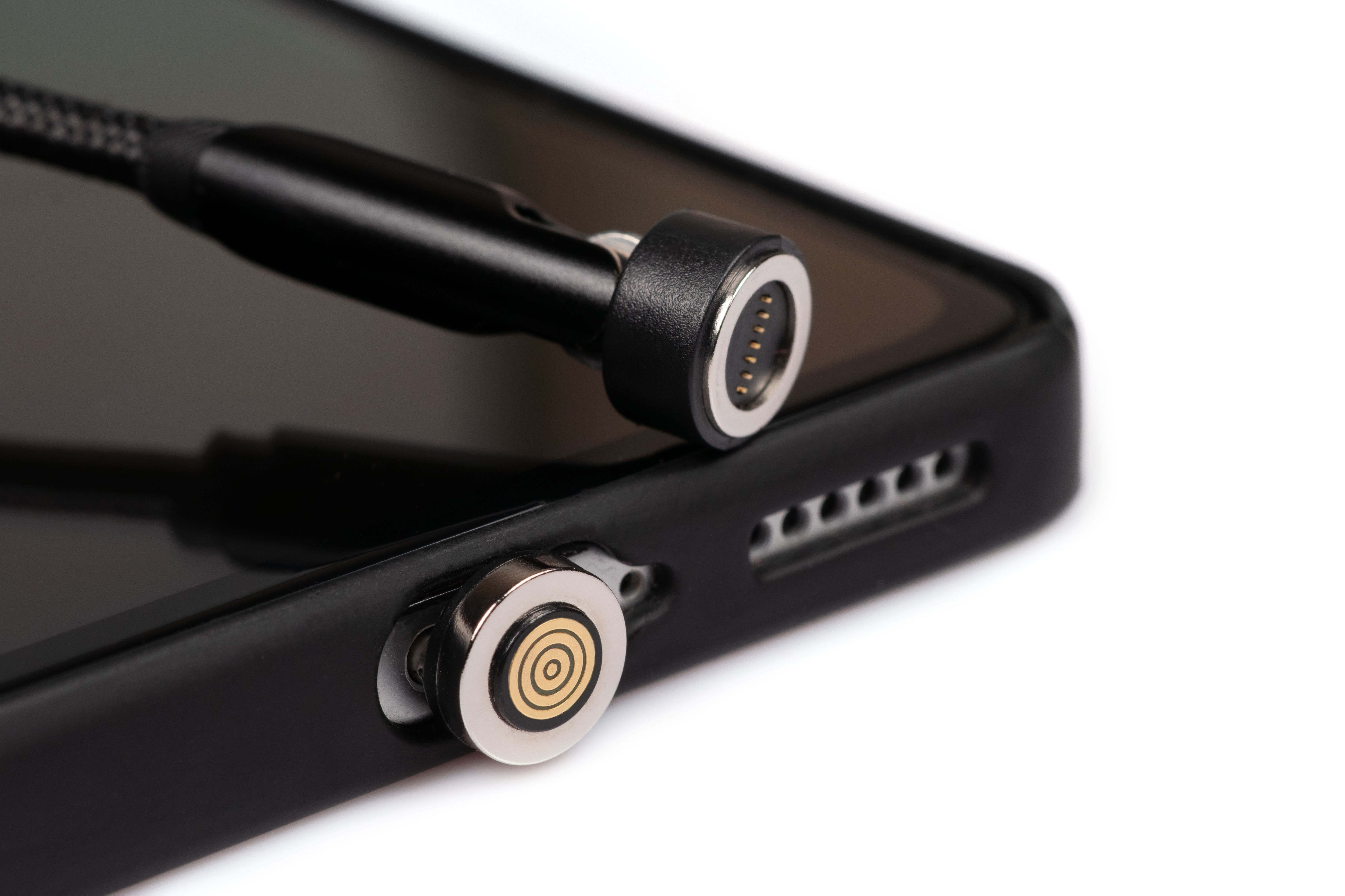 These magnetic USB-C cables are undeniably cool. They can also fry your phone