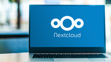 next cloud logo