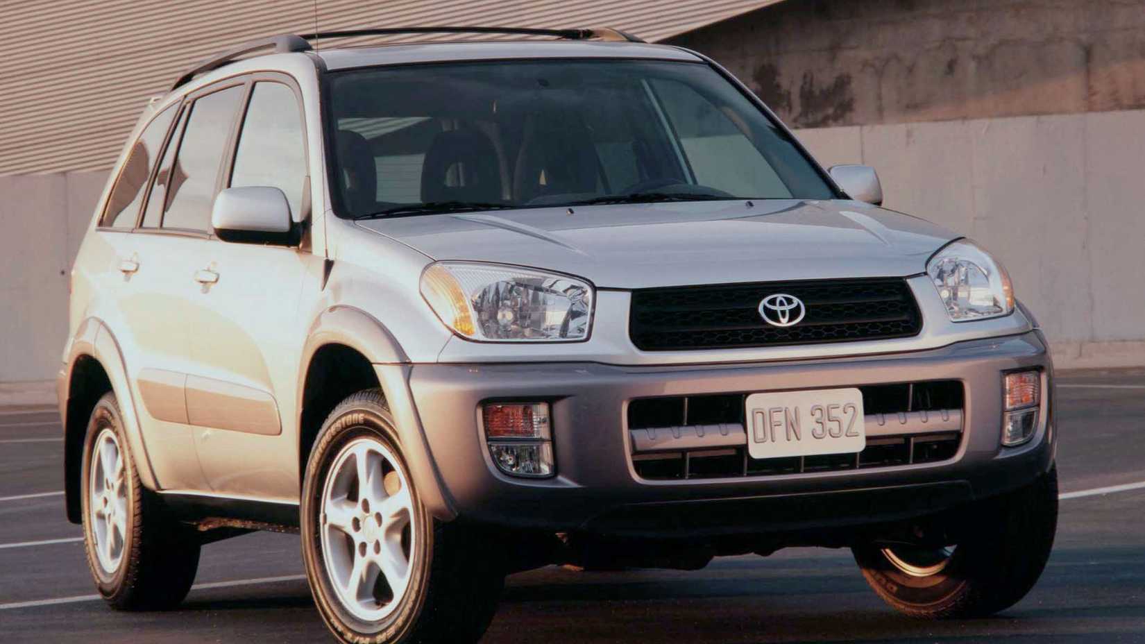 2001–2003 Toyota RAV4 exterior