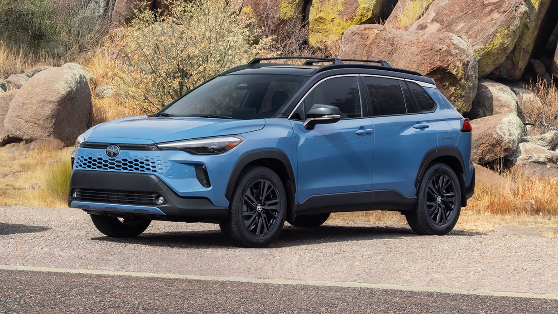 2026-toyota-corolla-cross-hybrid-xse-exterior-1.jpg