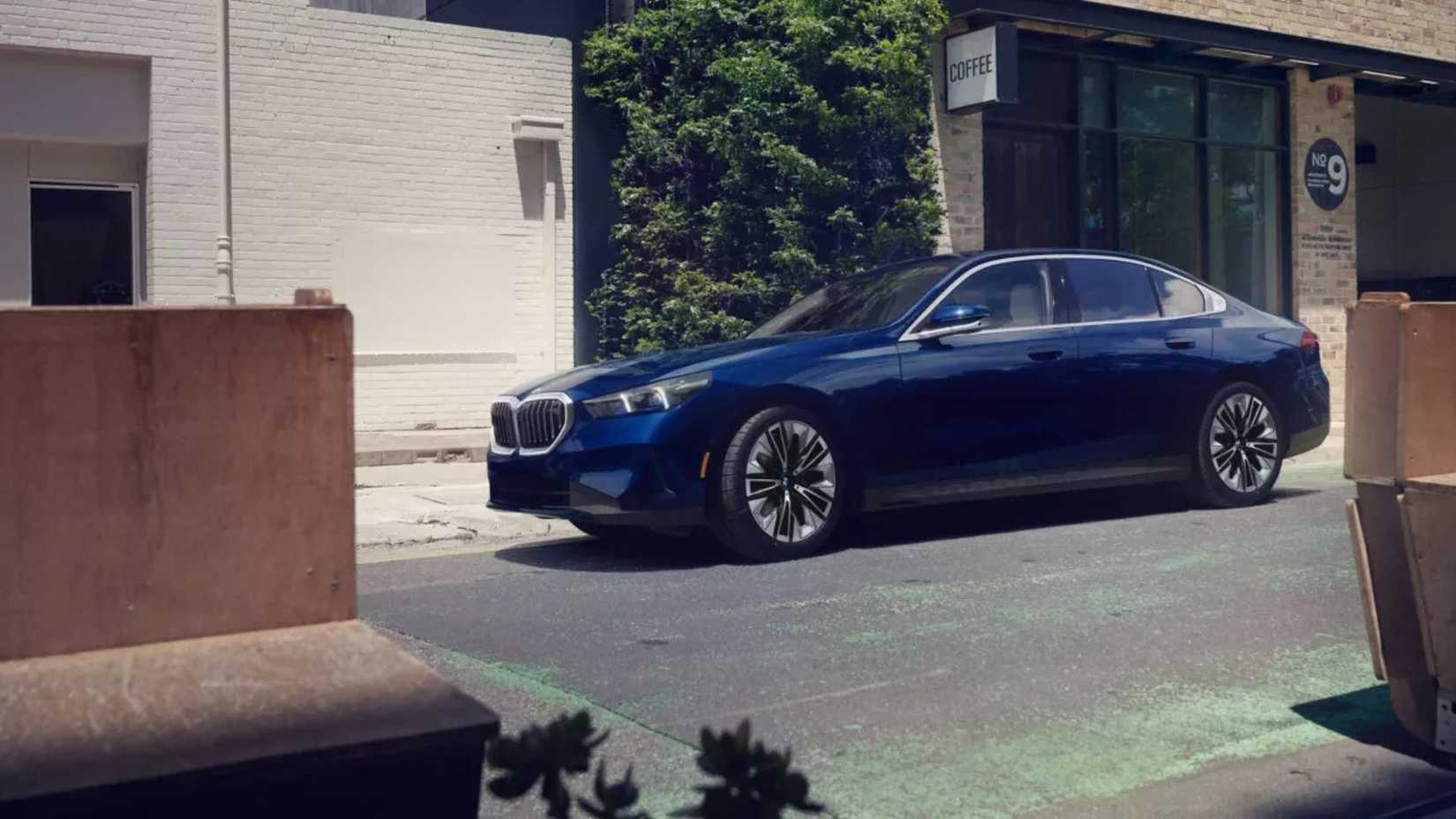 2024–2026 BMW 5 Series Sedan exterior shot.