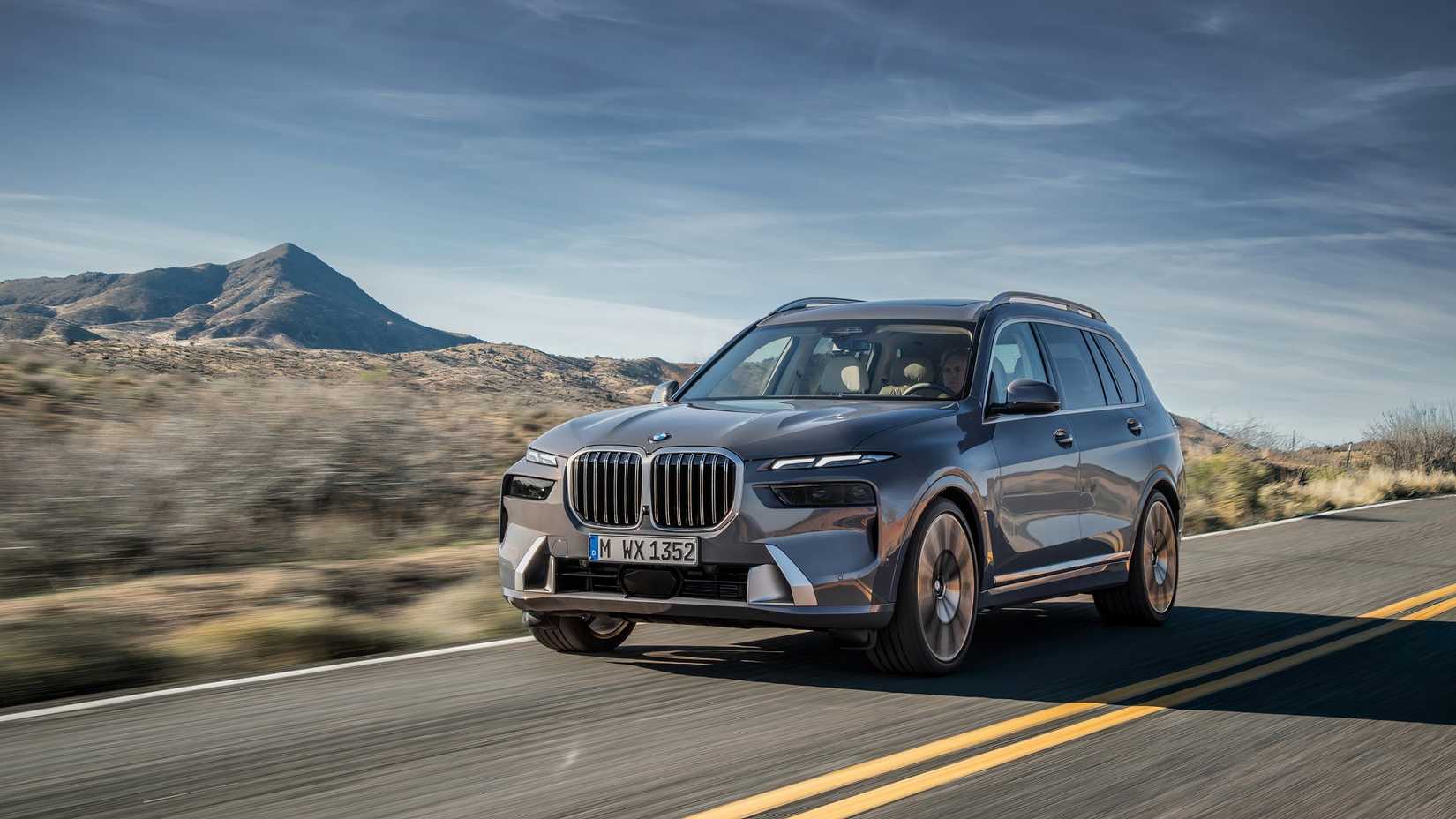 2026 BMW X7 front three-quarter action shot