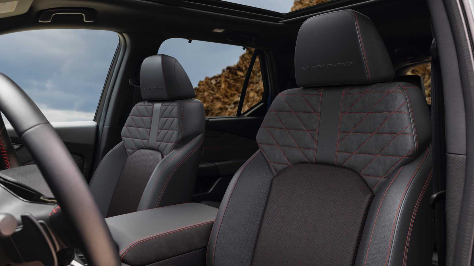 Close-up shot of the interior in a 2026 Honda Pilot Black Edition.