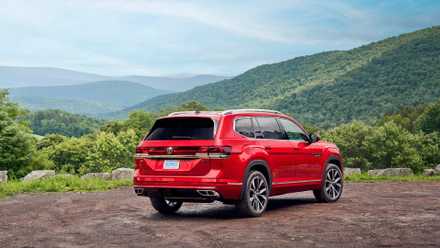 Omit the Toyota Grand Highlander—This Korean SUV is inexpensive and extra plush 2026 Volkswagen Atlas Rear Angle View in Red