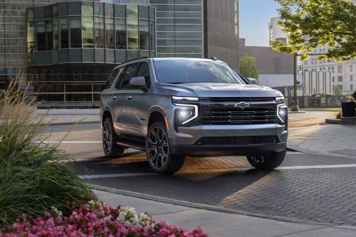 The 2025-2026 Chevrolet Tahoe offers full-size space and serious highway range