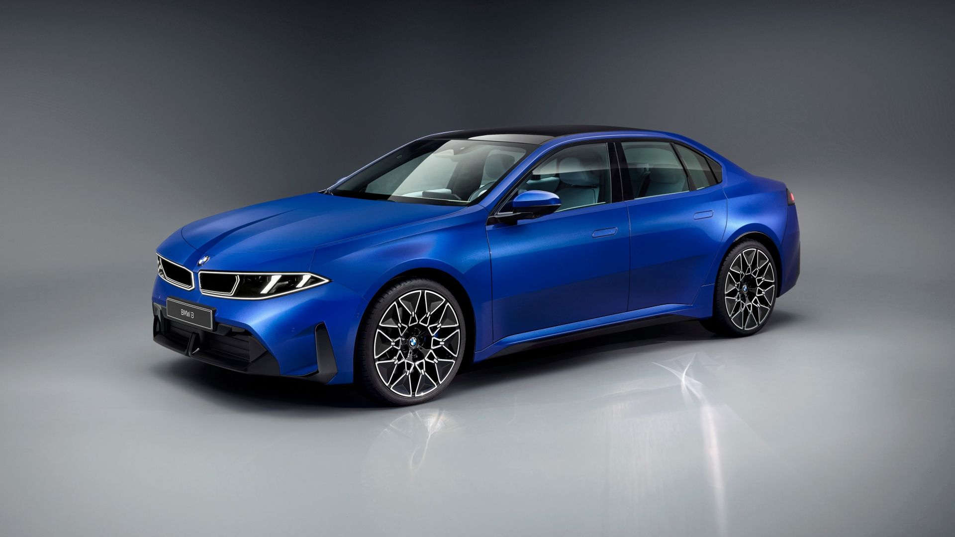 2027-bmw-i3-exterior-studio-front-three-quarter-1.jpg