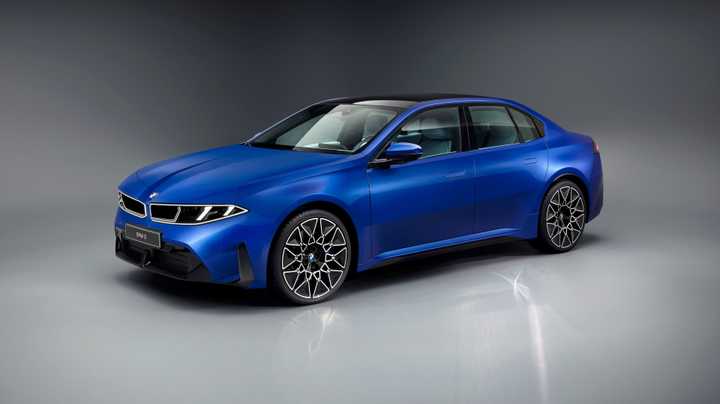 2027-bmw-i3-exterior-studio-front-three-quarter-1.jpg