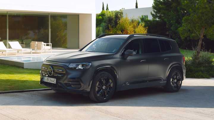 2027-mercedes-benz-glb-class-exterior-54.jpg