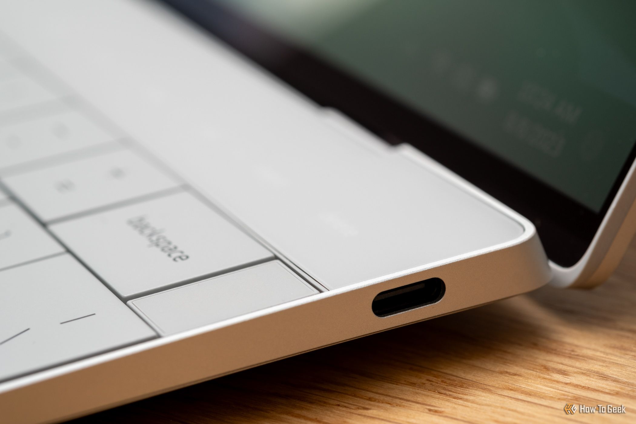 Dell XPS 13 Plus (9320) Review: A Travel-Friendly Windows Laptop