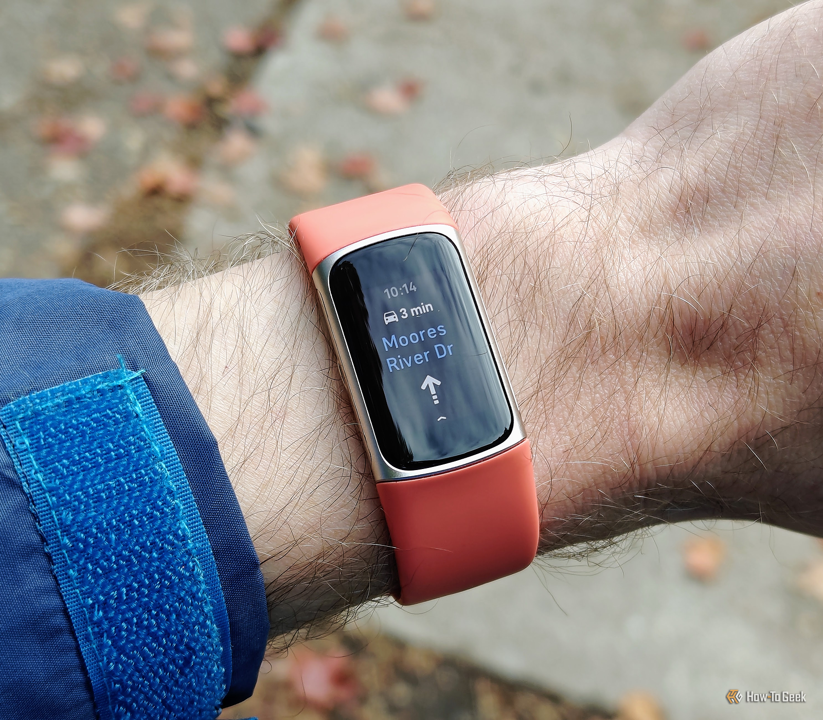 Fitbit Charge 6 Review: OK Google, Make a Fitness Tracker