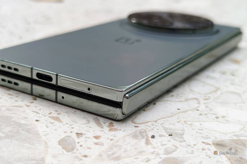 OnePlus Open Review: A Phone That Skips the Folding Pains