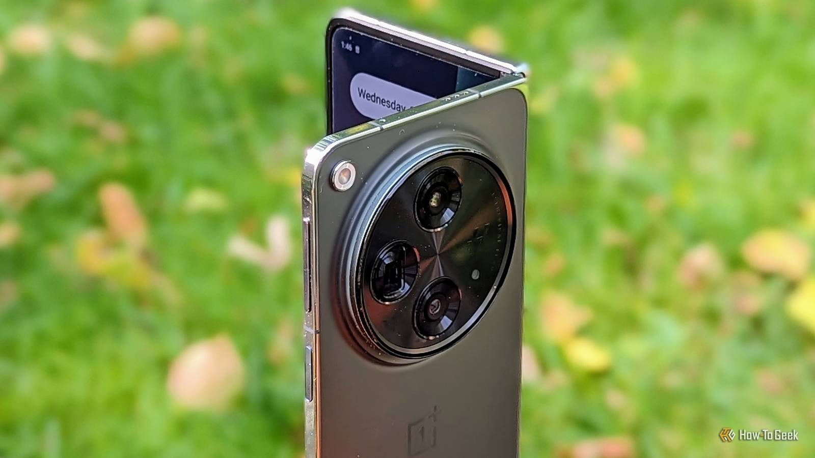 10 Things to Know Before Buying a Foldable Phone