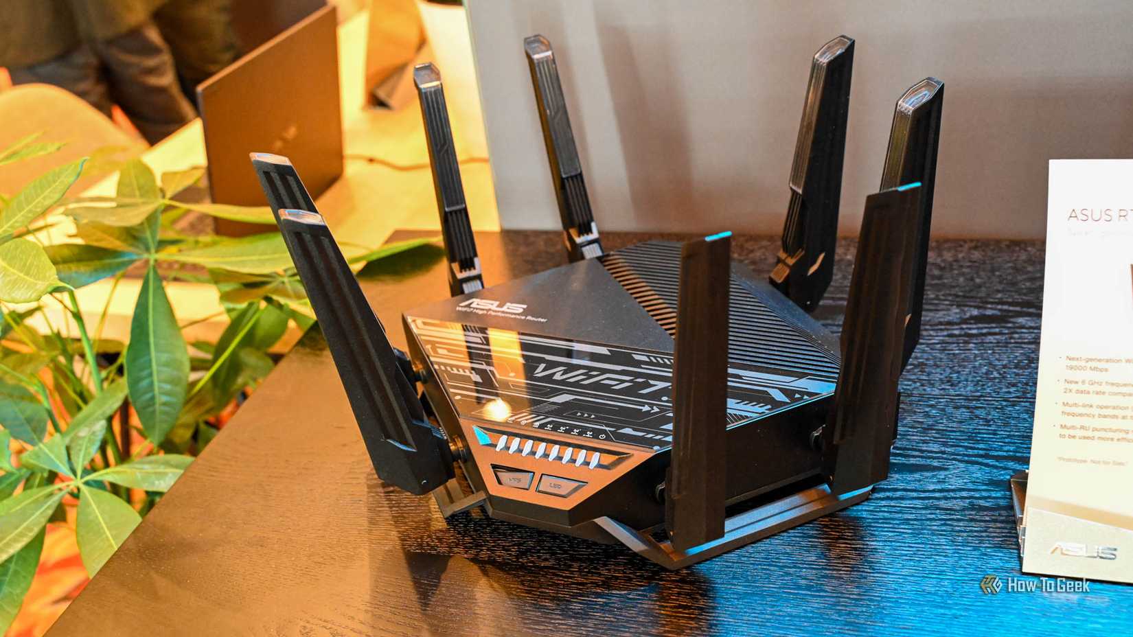 ASUS Wi-Fi 7 router.
