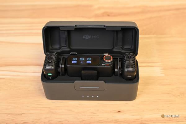 Components of the DJI Mic 2 in the charging case