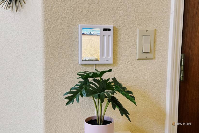 Brilliant Plug-In Panel Review: Still an Enthusiast’s Smart Home Controller