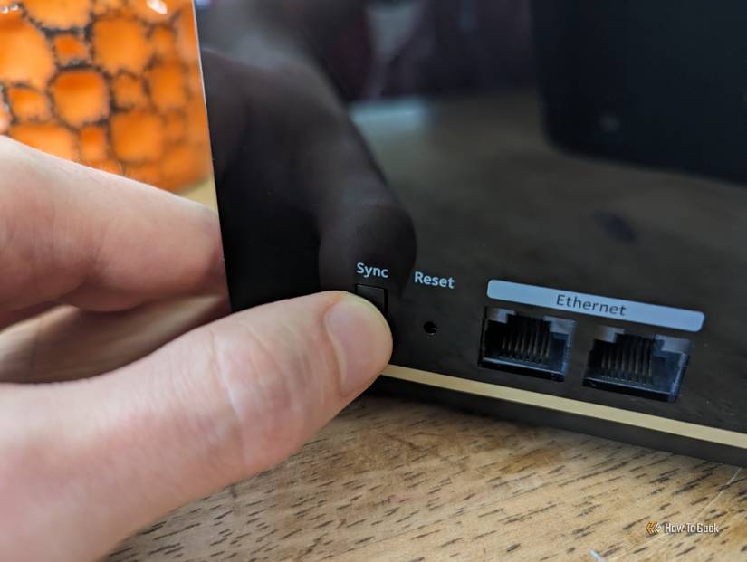 Netgear Nighthawk MK93S Mesh Router System Review: A Tuned-Up 6E Wi-Fi Trio