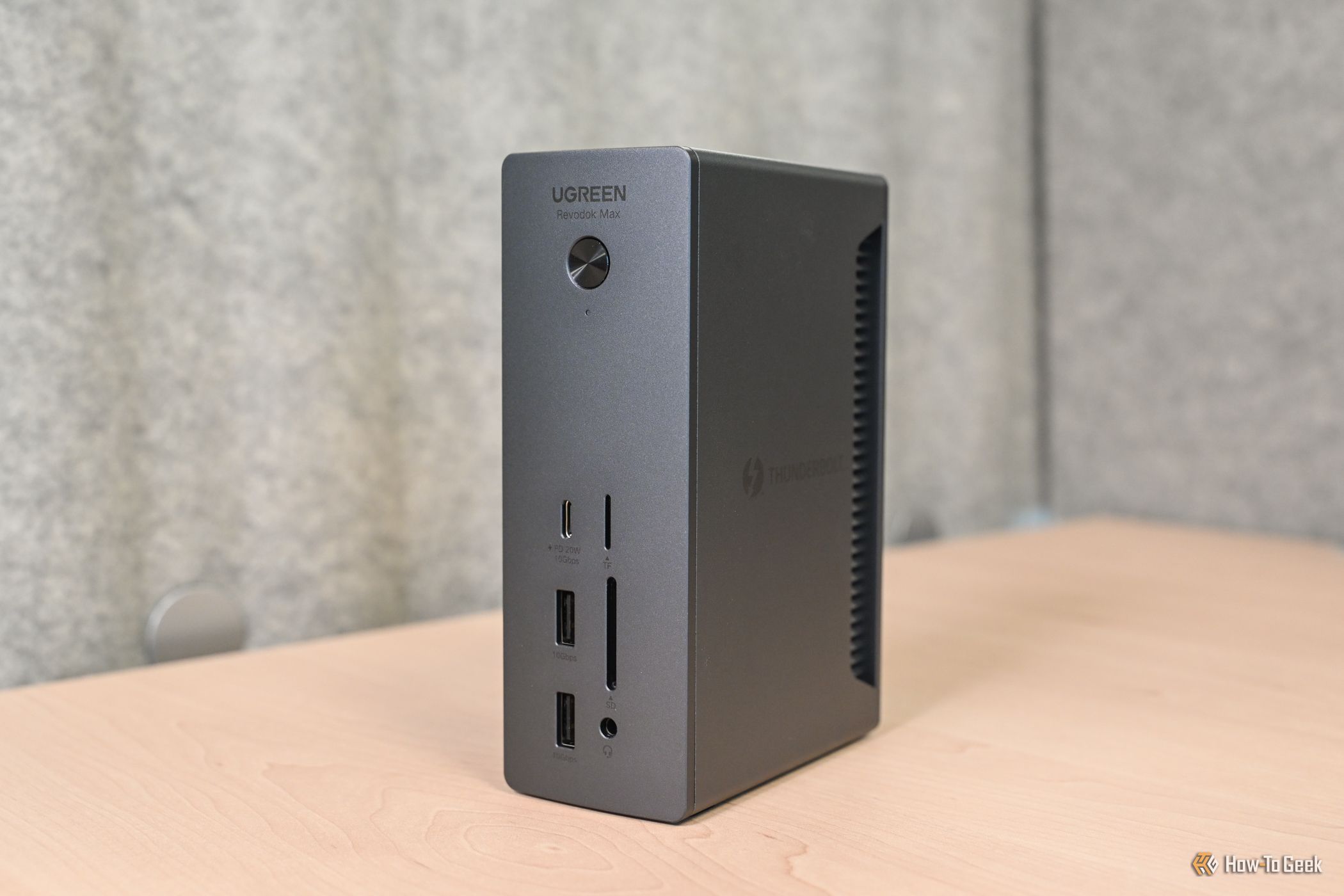 Ugreen Revodok Max 213 Thunderbolt 4 Docking Station Review