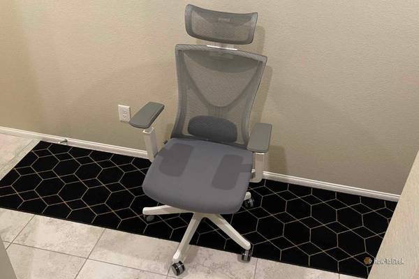 Autonomous ErgoChair Curve in grey with fabric seat