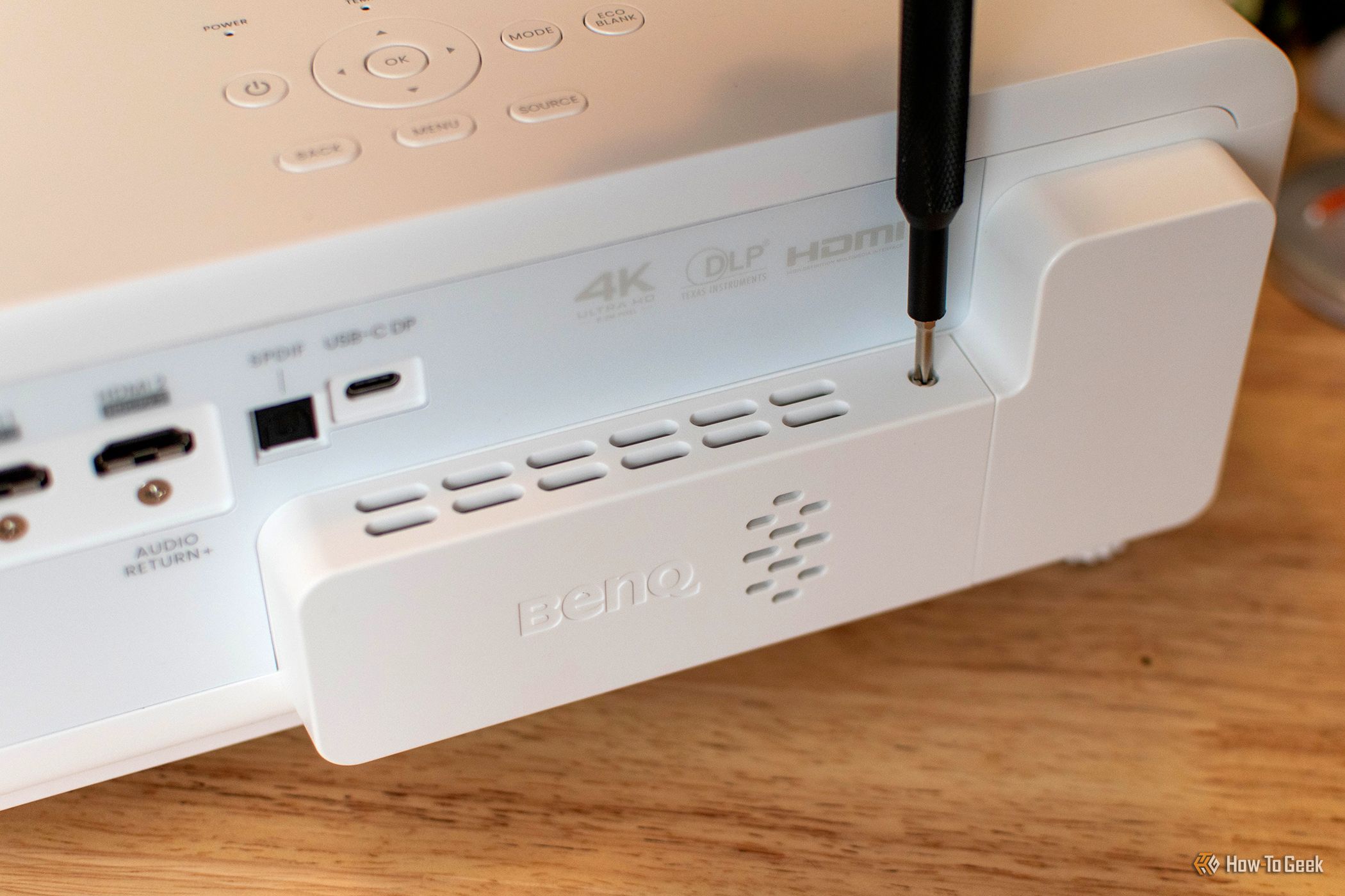BenQ X500i Projector Review: Turn Your Wall Into a Gaming Monitor