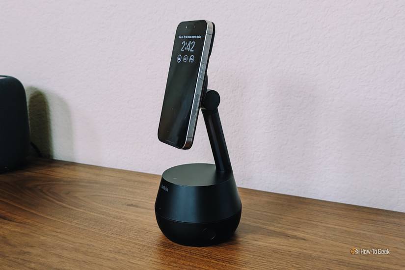 Belkin Auto-Tracking Stand Pro Review: A Tripod For Creators That