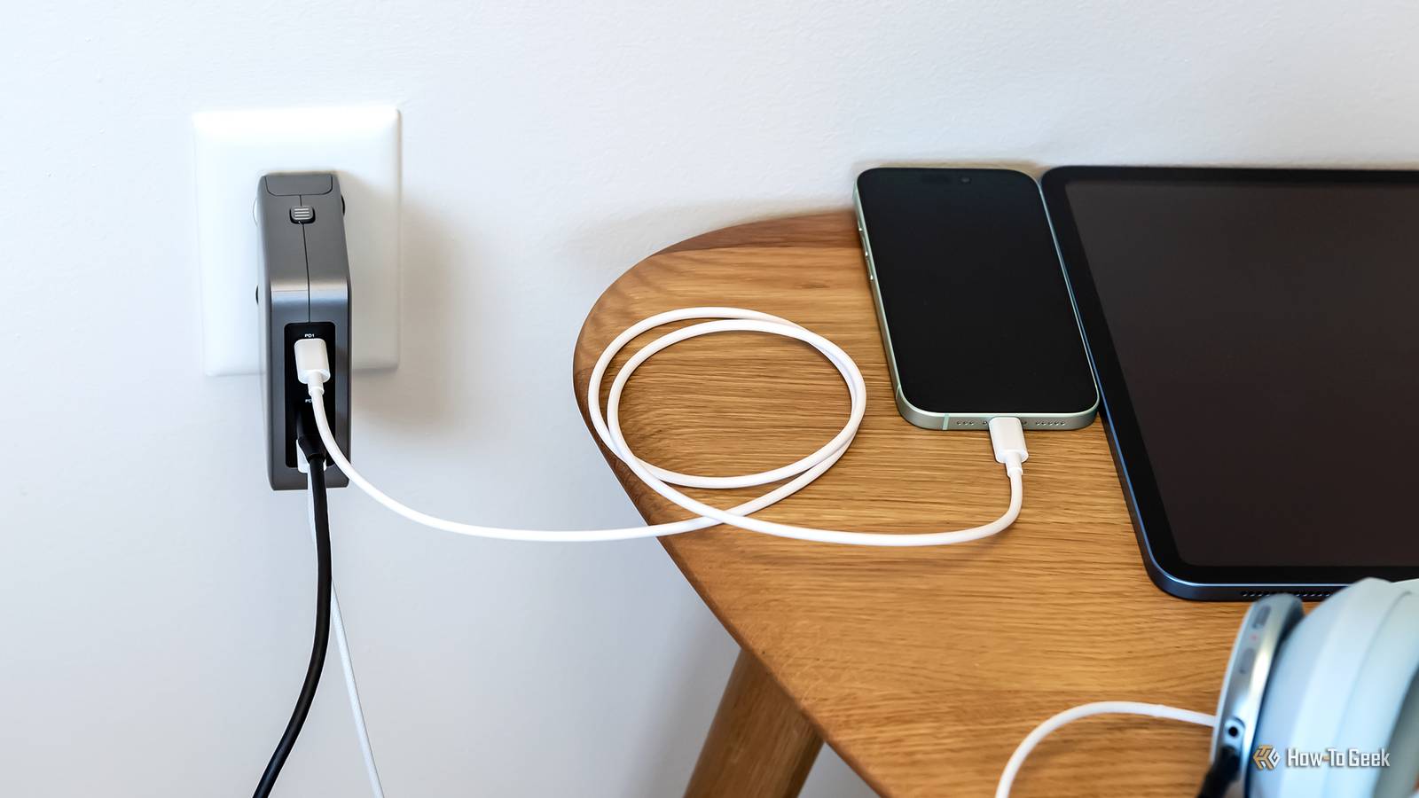 Your phone doesn't work with every USB-C cable—these 4 inconsistent specs are to blame