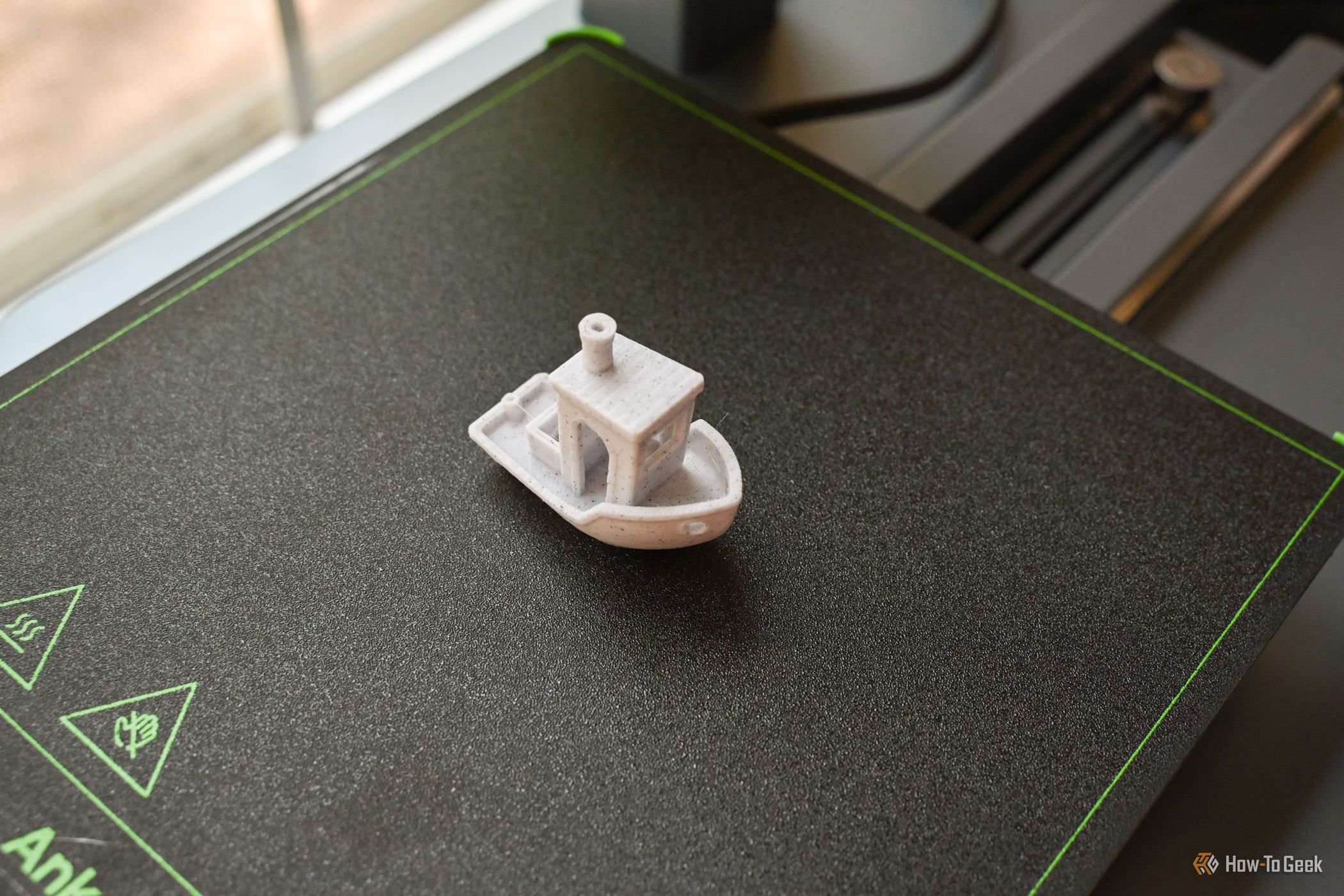 Printing a PLA benchy on the AnkerMake M5C 3D Printer