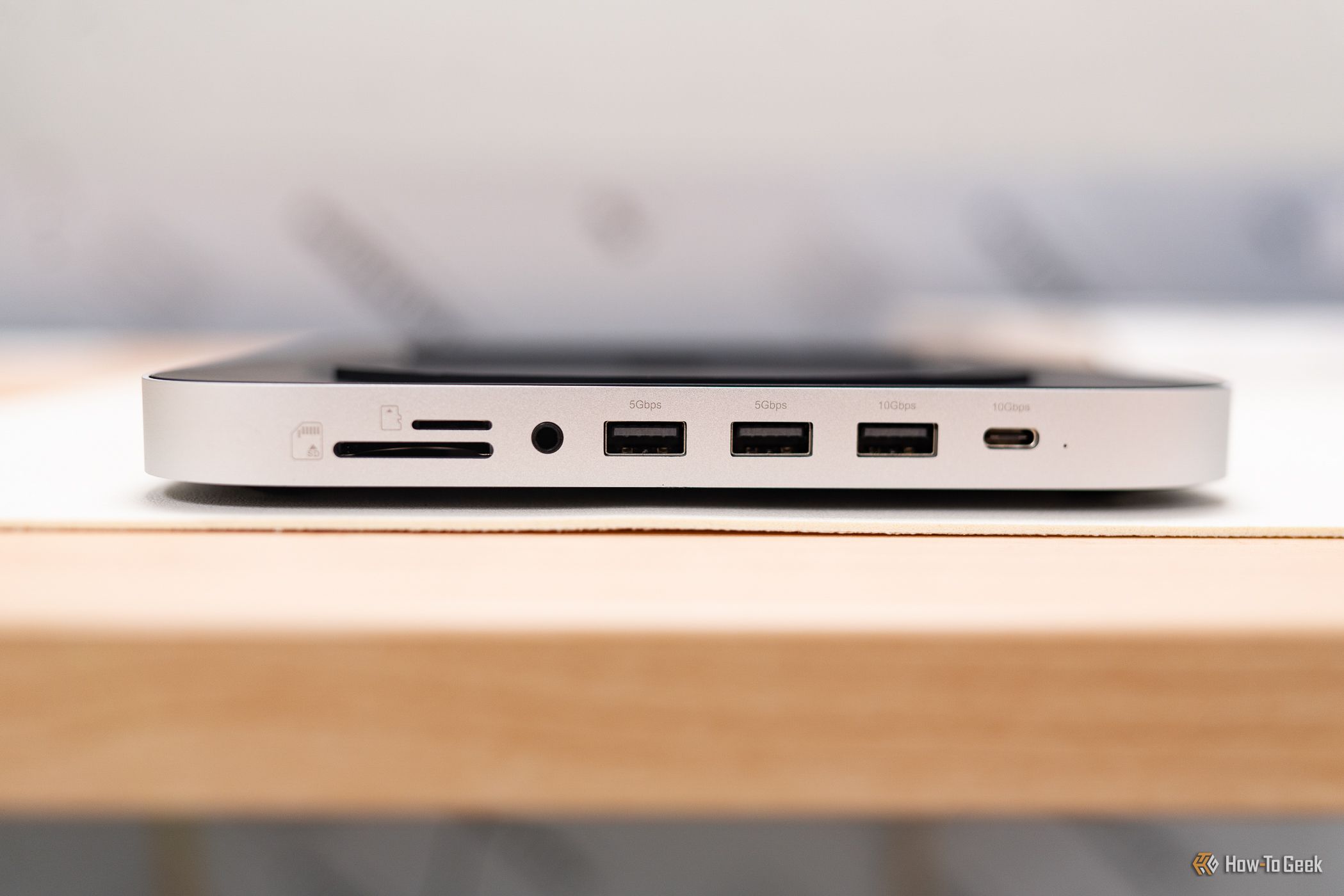 Satechi Stand & Hub Review: An Essential Companion for Your Mac