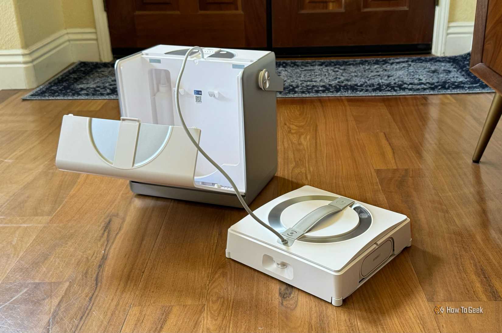 Ecovacs Winbot W2 Omni Review: A Weird and Wonderful Robot Window Washer