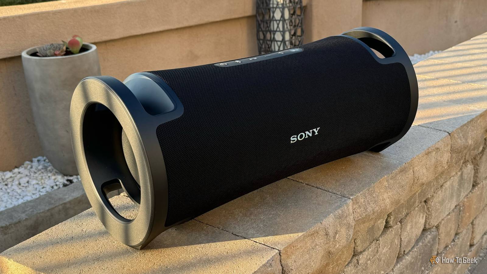 Sony ULT Field 7 Review: A Party Speaker With a Love of Bass
