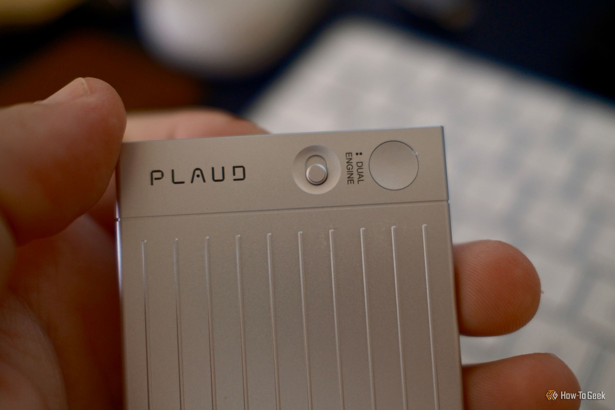 Plaud Note Review: This Credit Card-Sized AI Voice Recorder Blew My Mind