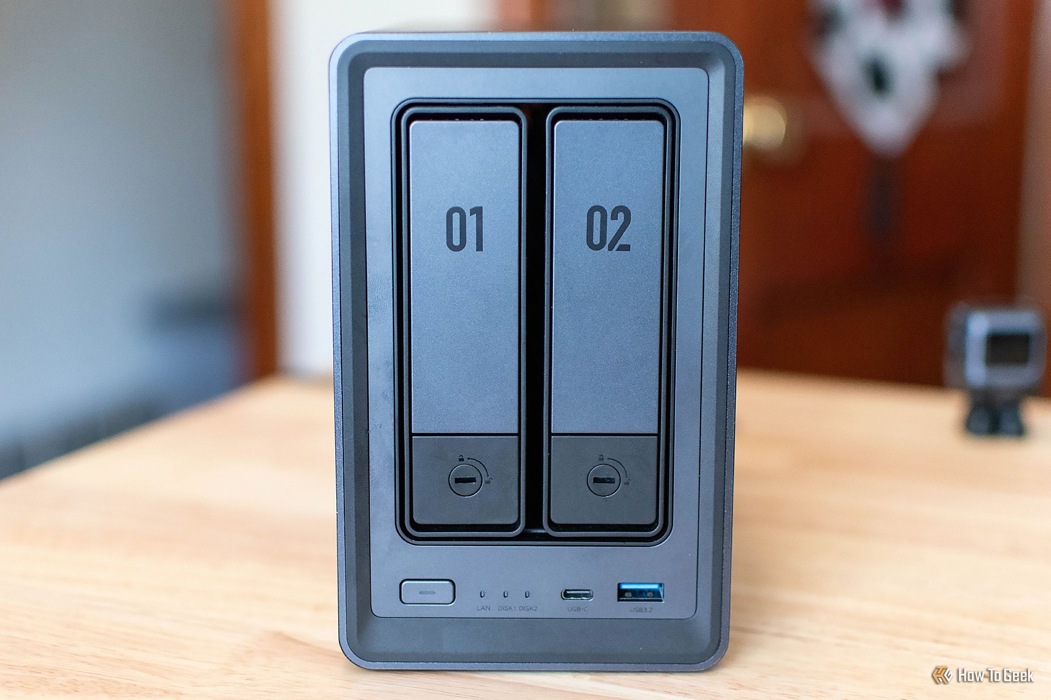 Ugreen NASync DXP2800 Review: Tempting Hardware With