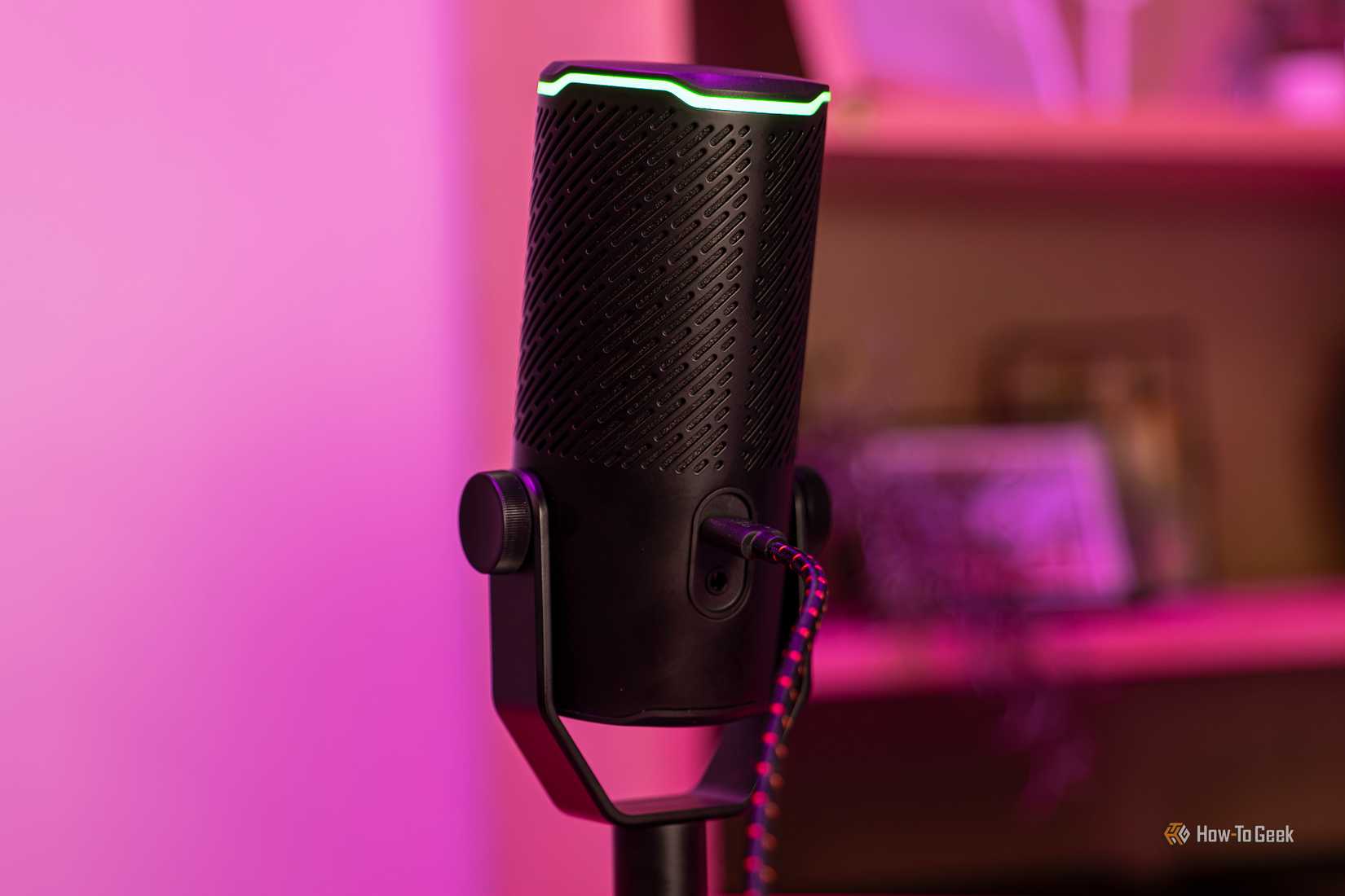 JBL Quantum Stream Studio Review: A USB Microphone for Your 