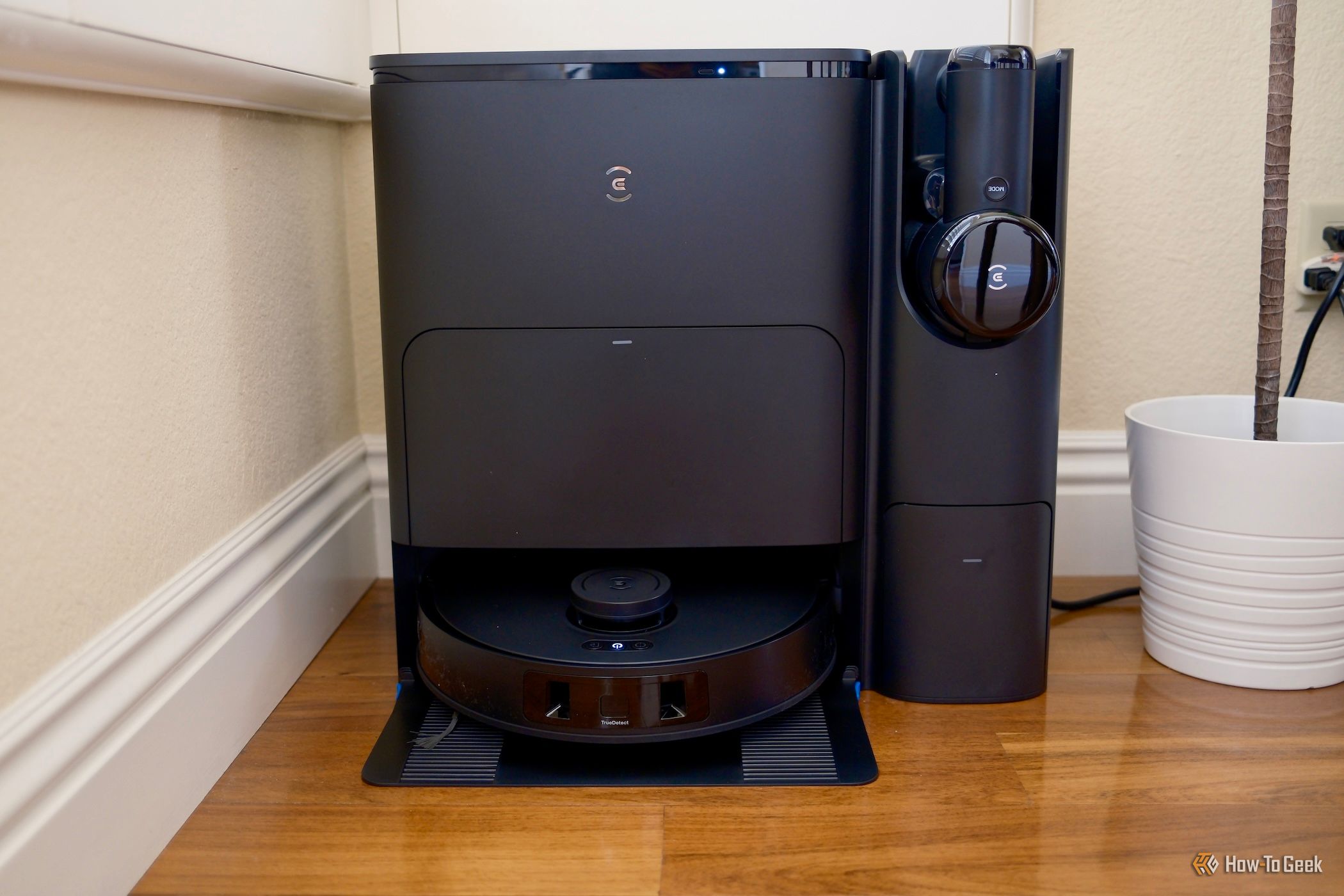 Ecovacs Deebot T30S Combo Review: A Robot Vacuum That Can Clean Stairs