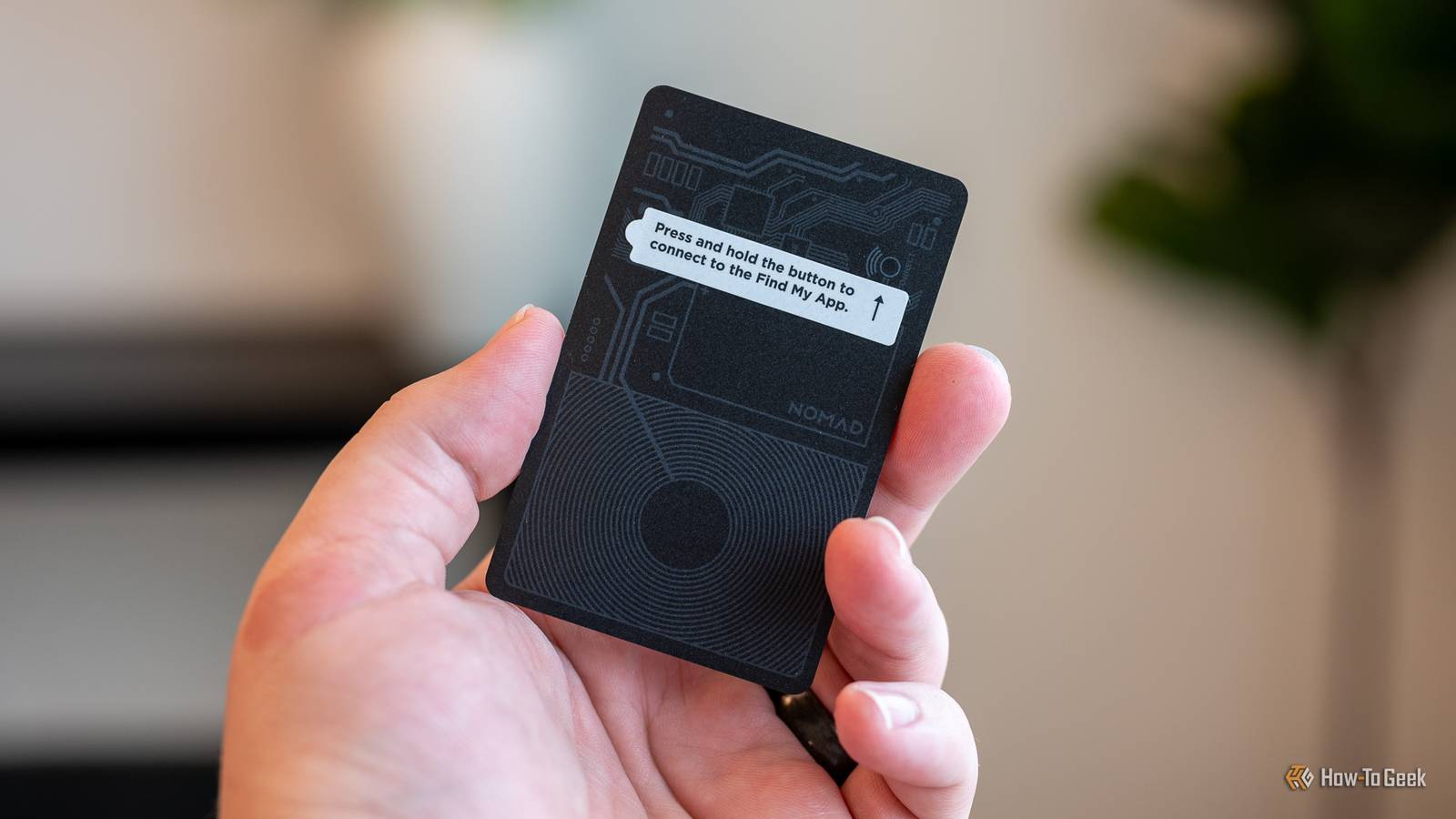 Nomad Tracking Card Review: An AirTag for Your Wallet